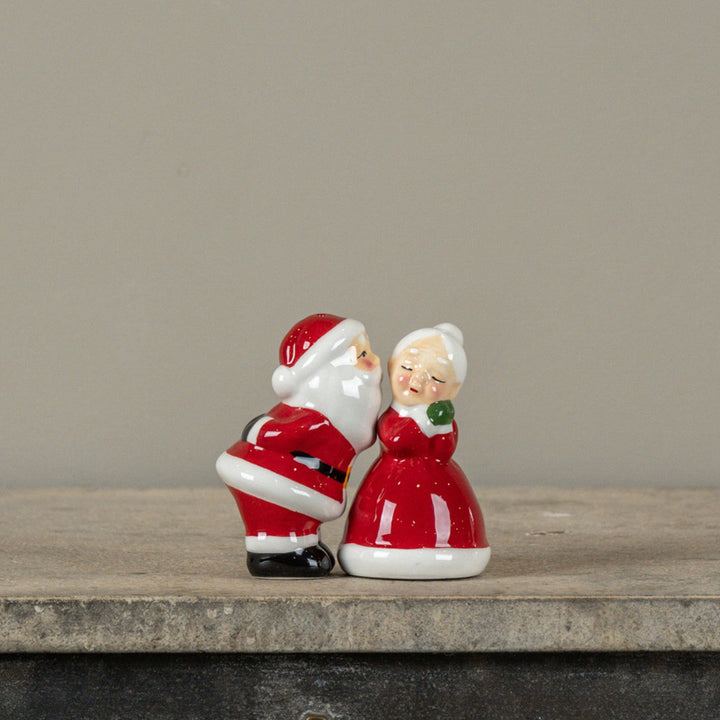 Mr. & Mrs. Claus Salt & Pepper Shaker Set