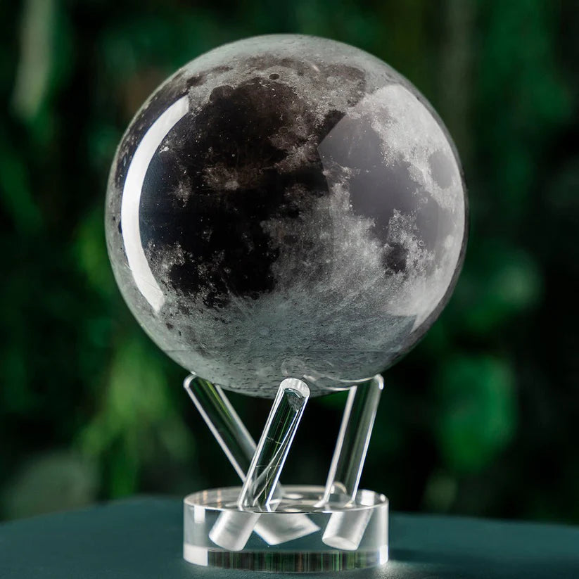 Moon Mova Globe