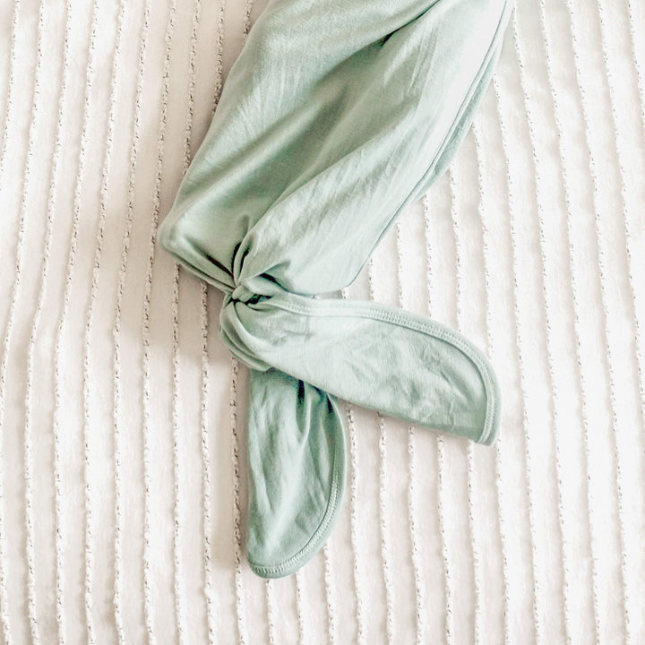 Briar Newborn Knotted Gown