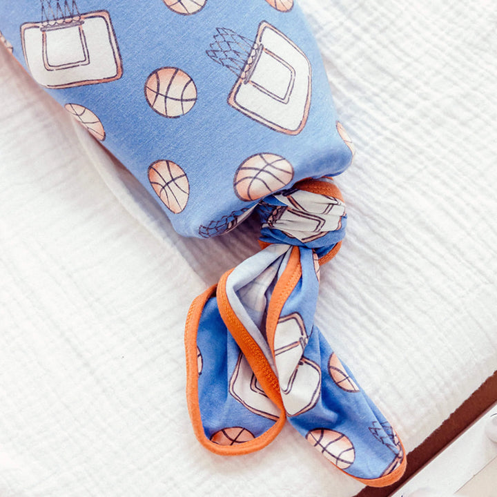 Dunk Newborn Knotted Gown