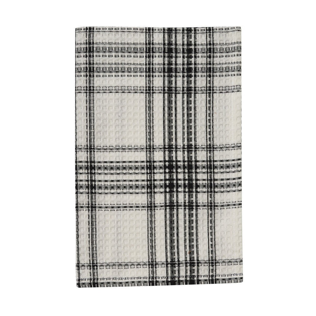 Black and white plaid pattern on a white background
