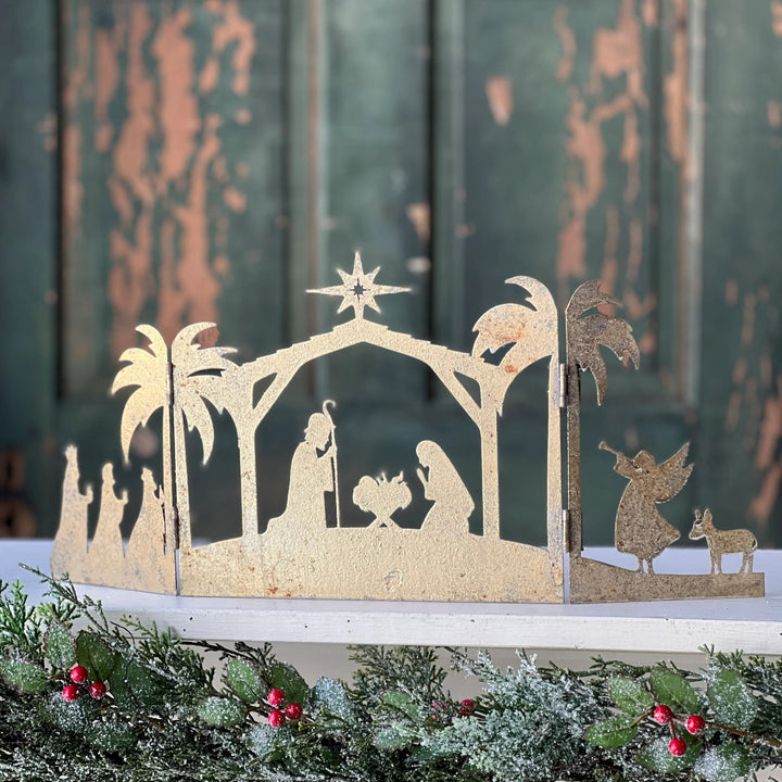 Mantle Scene