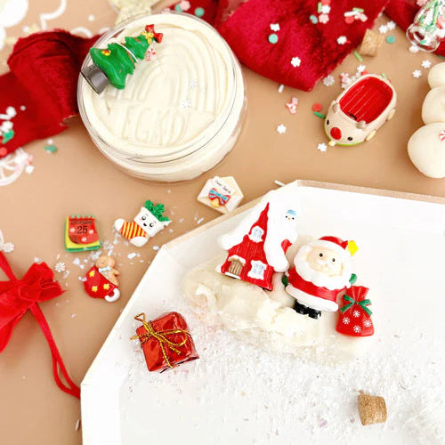 Santa's Cottage KidDough Play Kit