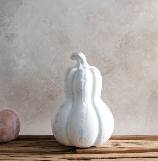 Simplistic Terra Cotta Gourd