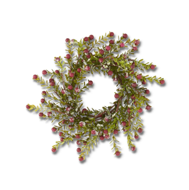 Snowy Winter Berry Leaf Candle Ring