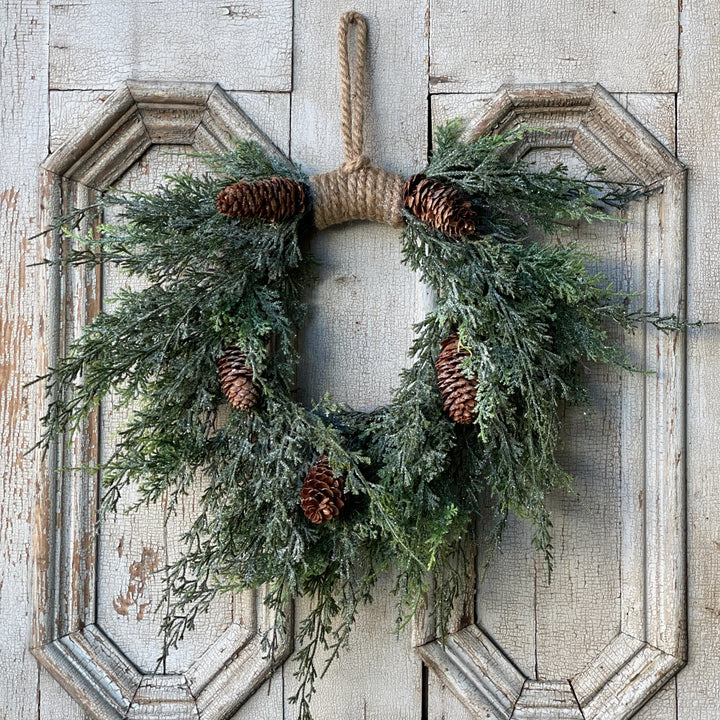 Silver Thread Cedar Hanging Wreath 