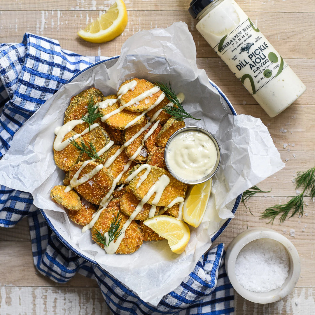 Dill Pickle Aioli Garnishing Squeeze
