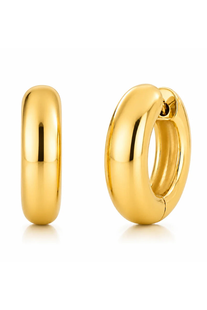 Ellie Vail Auden Huggie Hoop Earring
