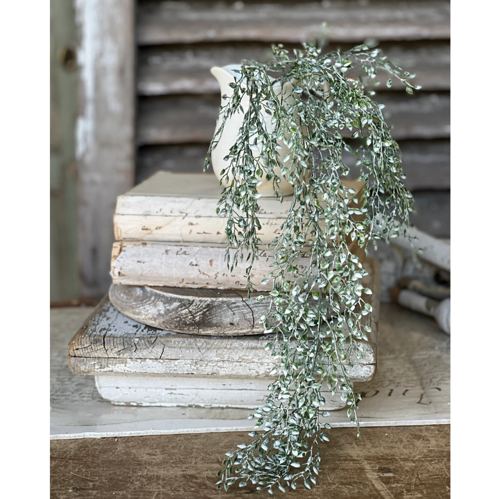 Little Luna Green Hanging Foliage