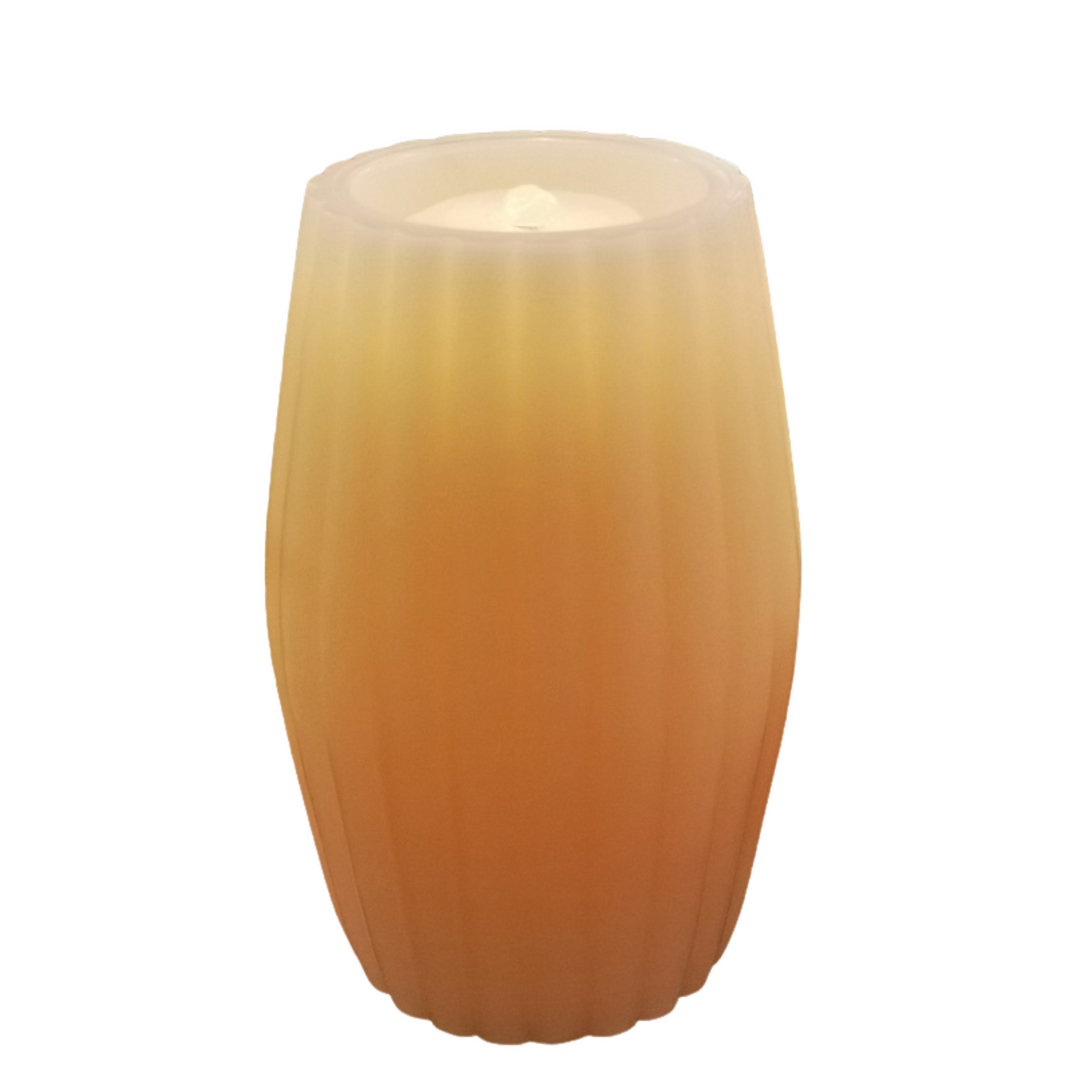Ribbed Fountain Candle