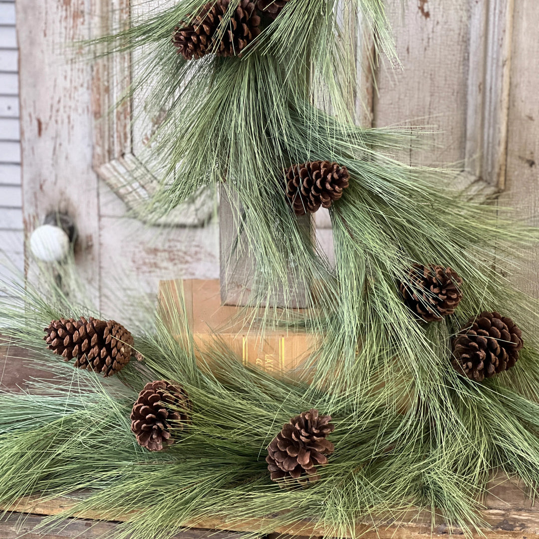 Loft Needle Pine Garland