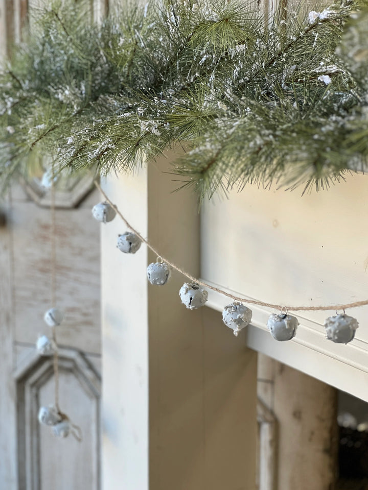 Snowy White Bell Garland