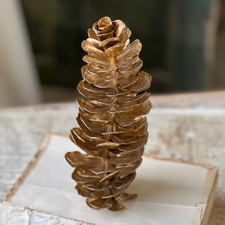Epaulette Gold Pinecone Figurine