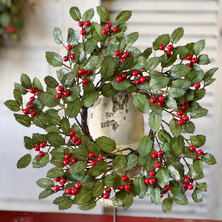 Holly Sparkle Candle Ring