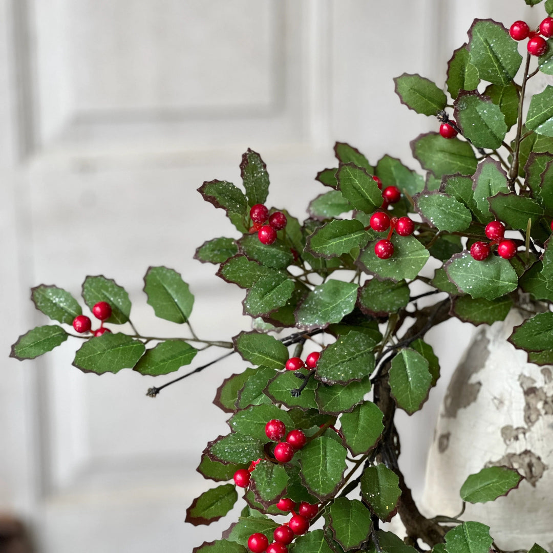 Holly Sparkle Candle Ring
