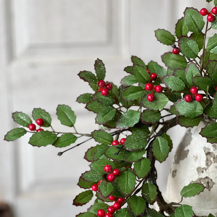 Holly Sparkle Candle Ring