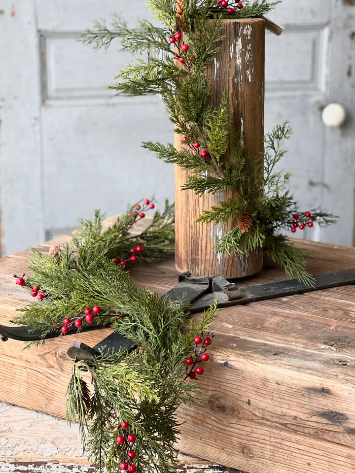 Alpine & Berries Garland