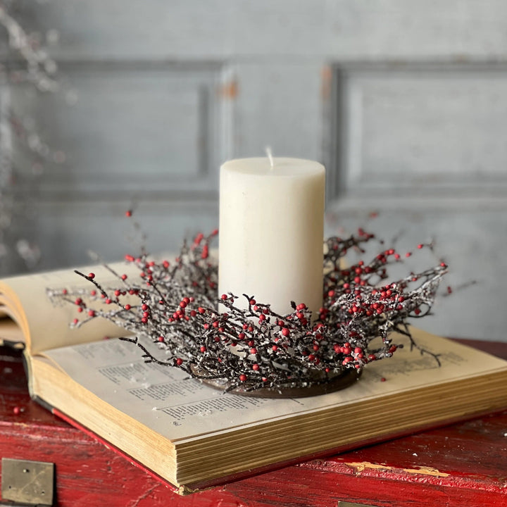 Star Struck Berry Branch Candle Ring