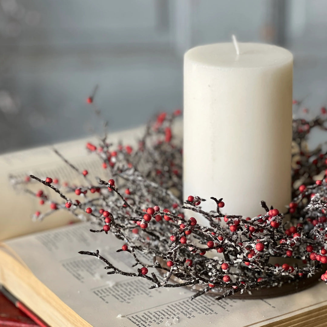 Star Struck Berry Branch Candle Ring