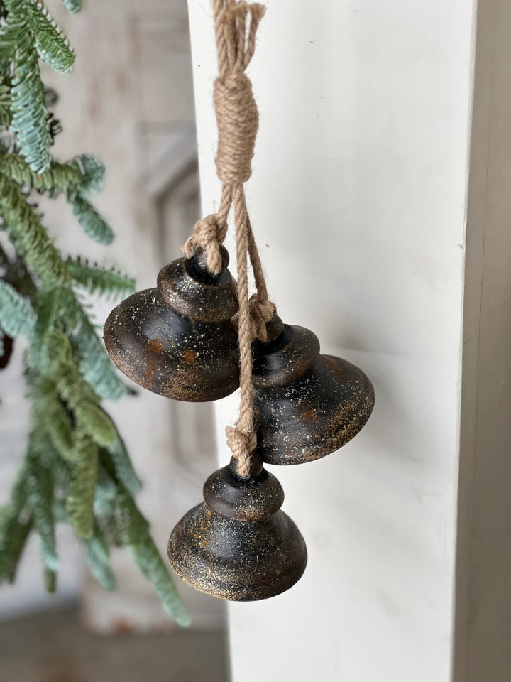 Bowstring Bell Drop