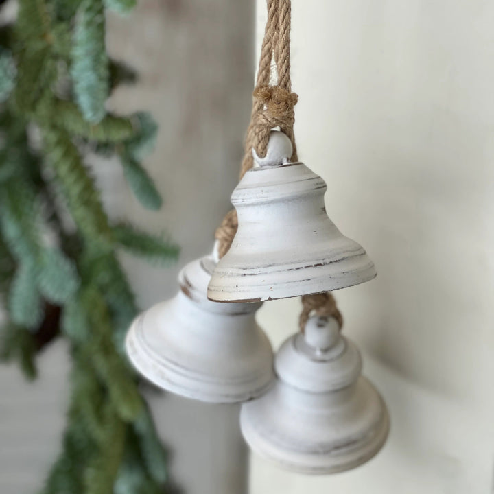 Bowstring White Bell Drop