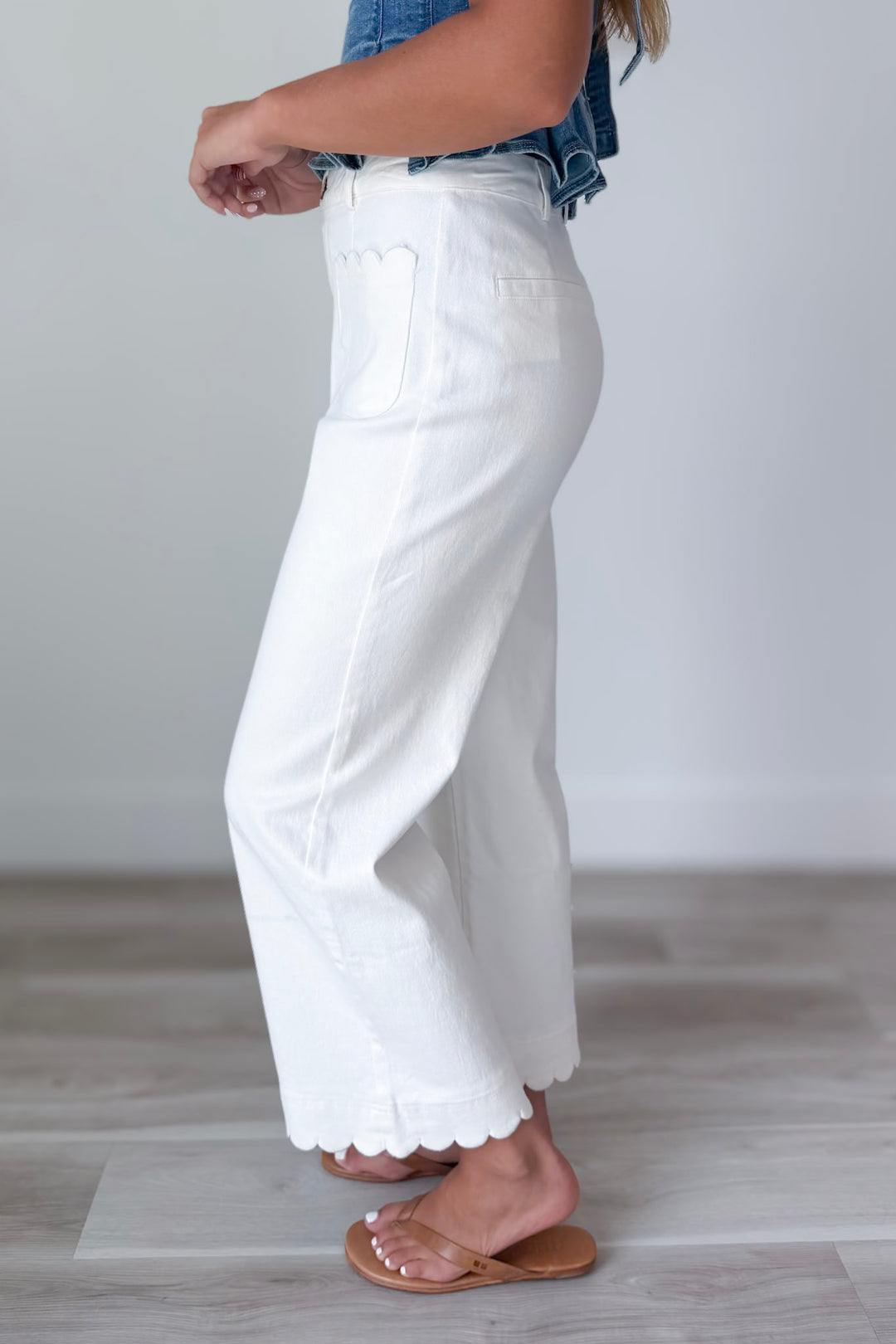 Strikingly Chic Pant