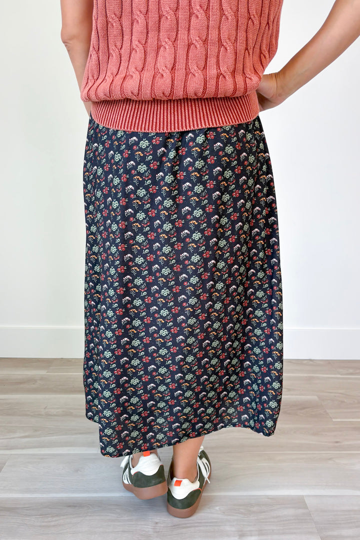 Fall Blooms Skirt