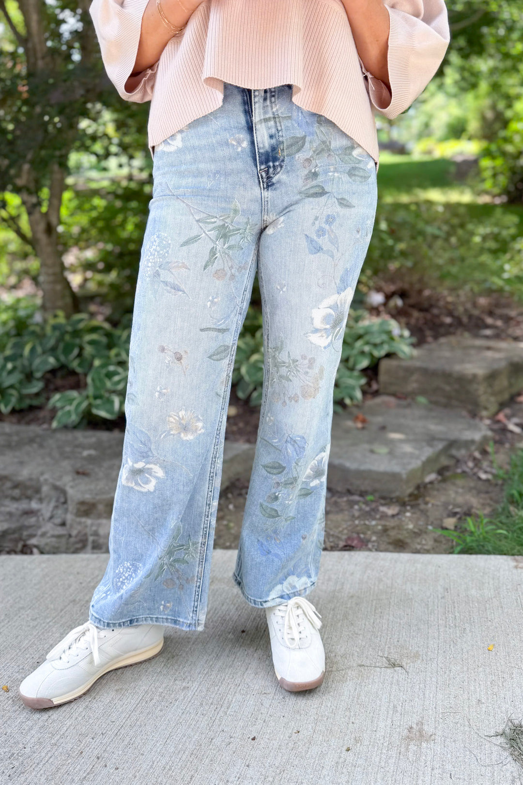 Vervet Seasonal Shift Denim