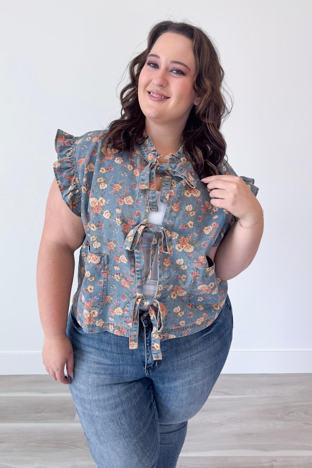 Garden Bliss Vest Curvy