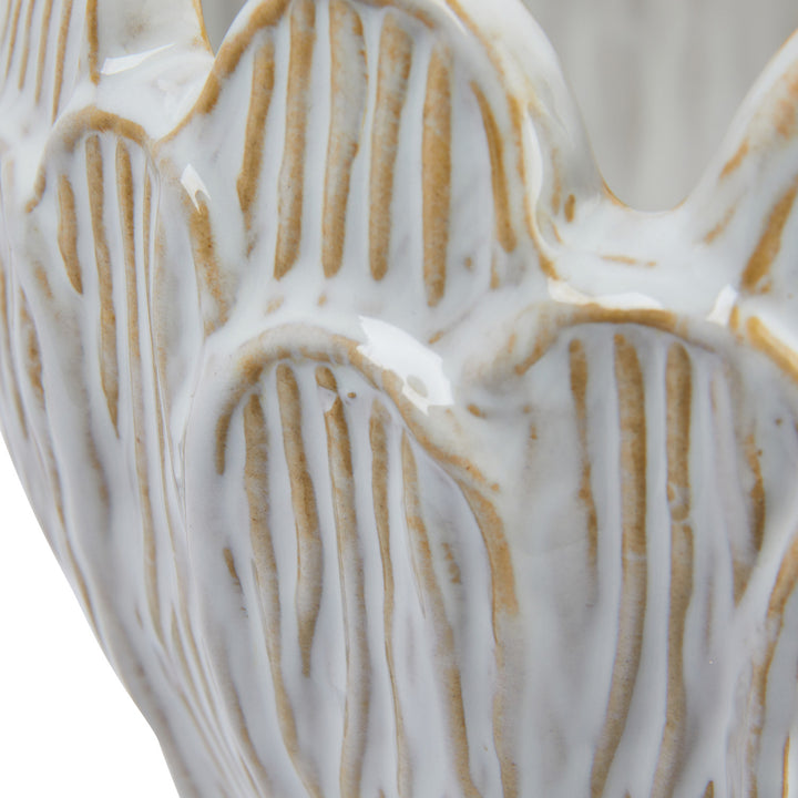 Debossed Stoneware Flower Shaped Planter