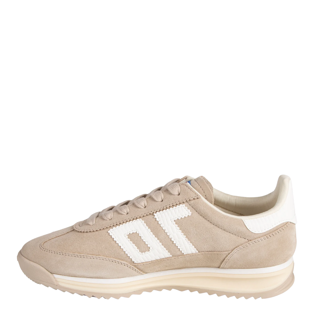 Back 70 Sand Barkley Strike Sneaker