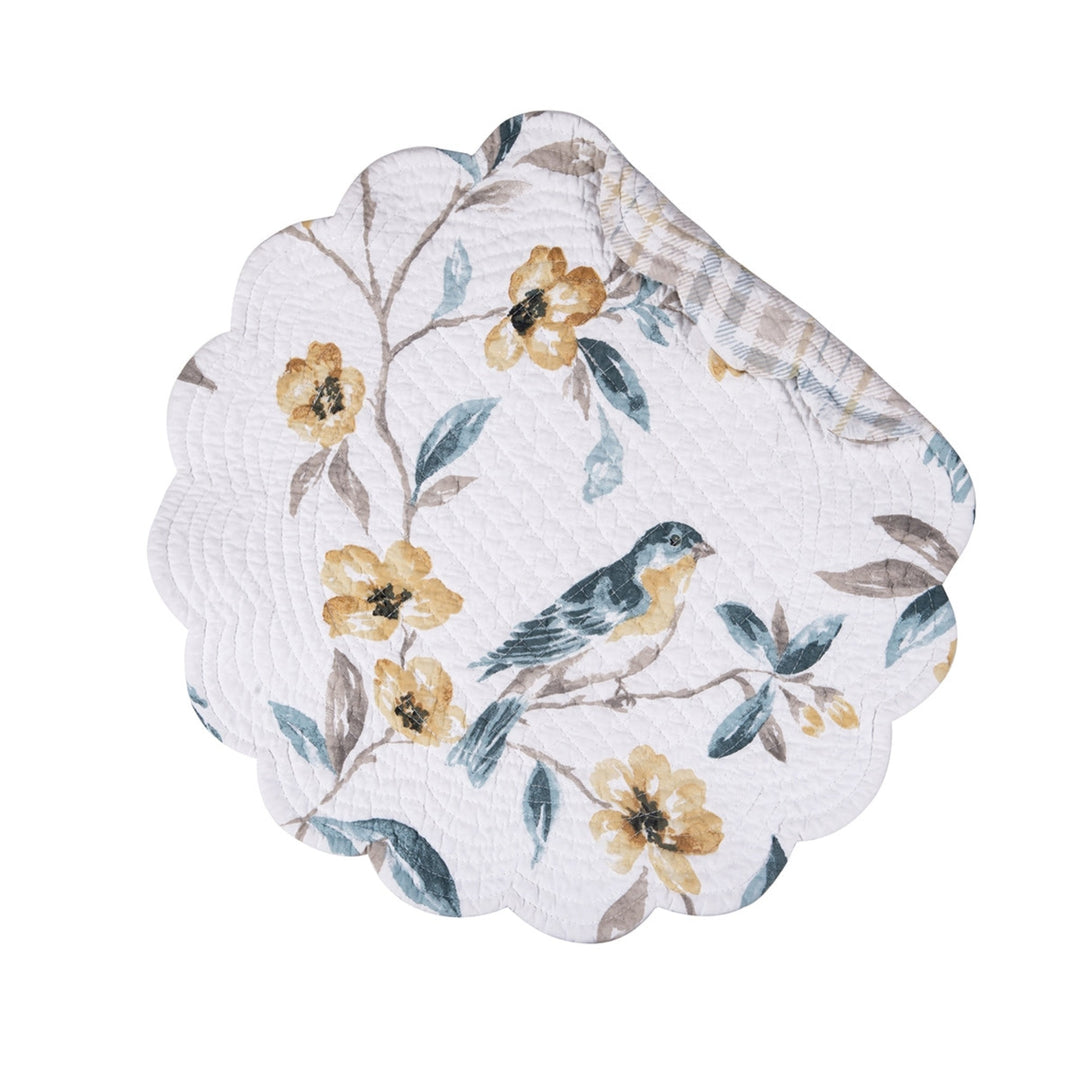 Calix Bluebird Round Quilted Placemat