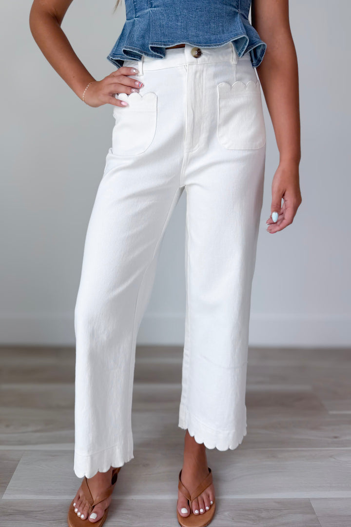 Strikingly Chic Pant