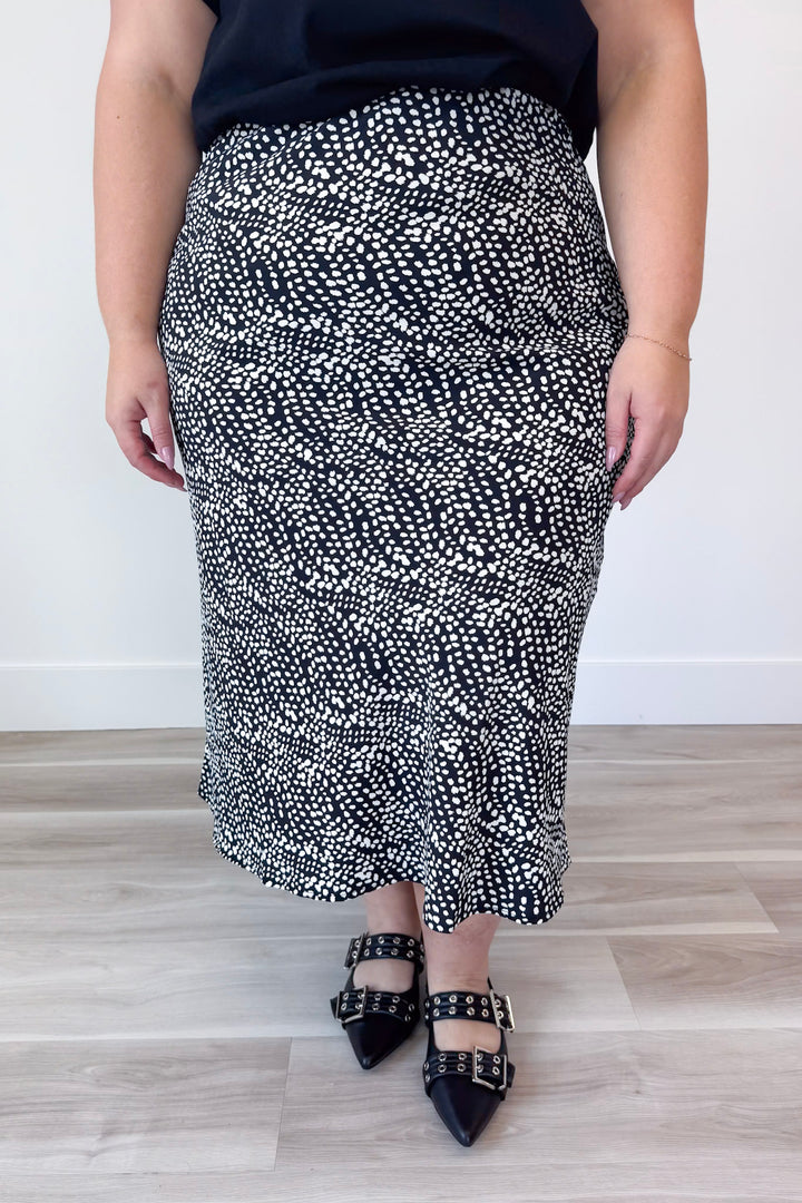 Lovely As Ever Skirt Curvy