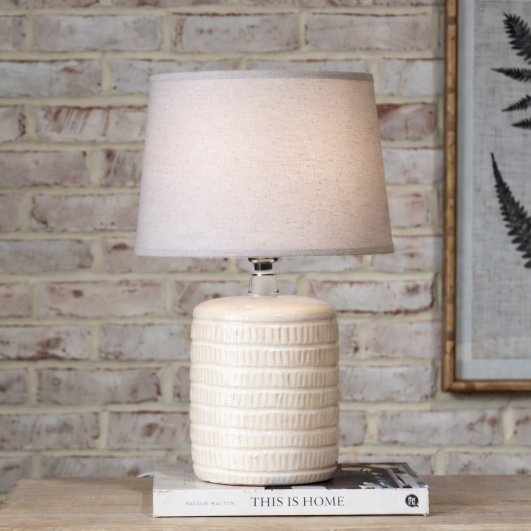 White Wavy Stripe Lamp