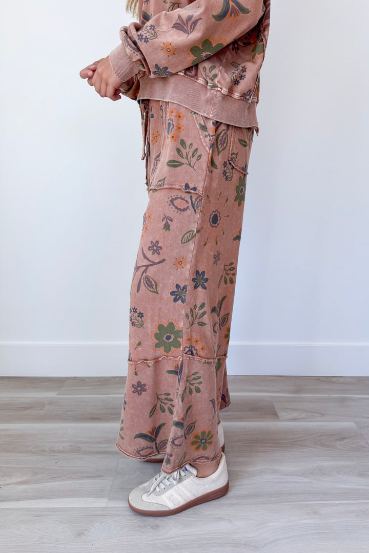 Lighthearted Pant