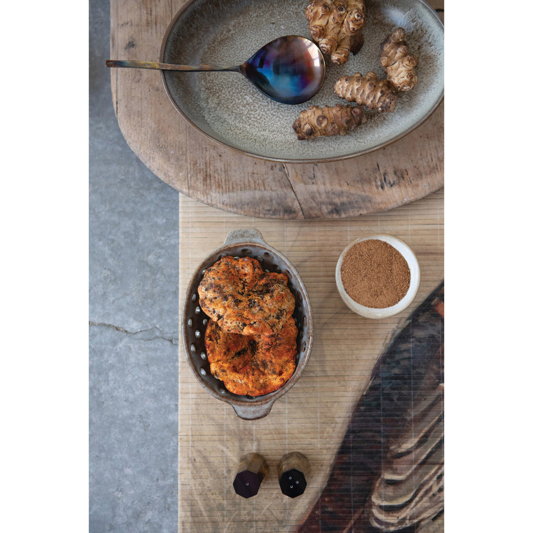 Oval Stoneware Berry Bowl