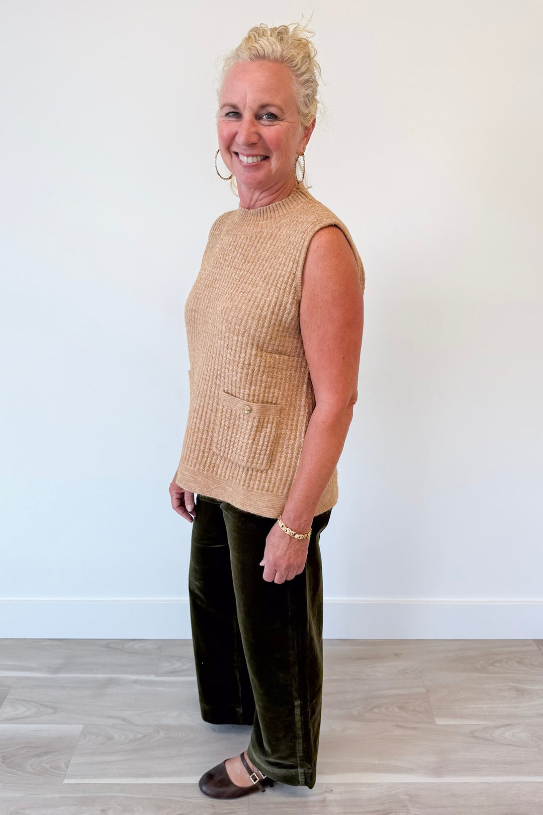 Simple Peace Top
