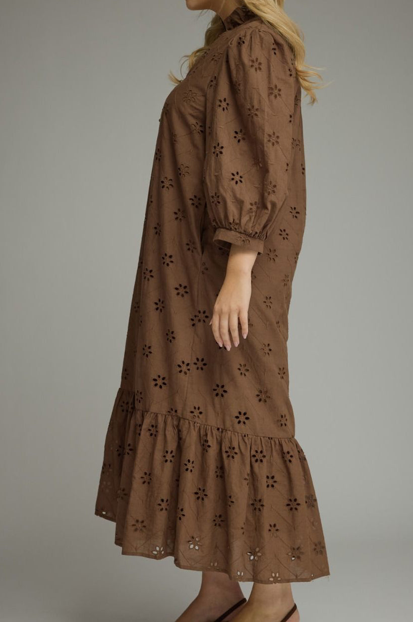 The Savannah Dress Curvy