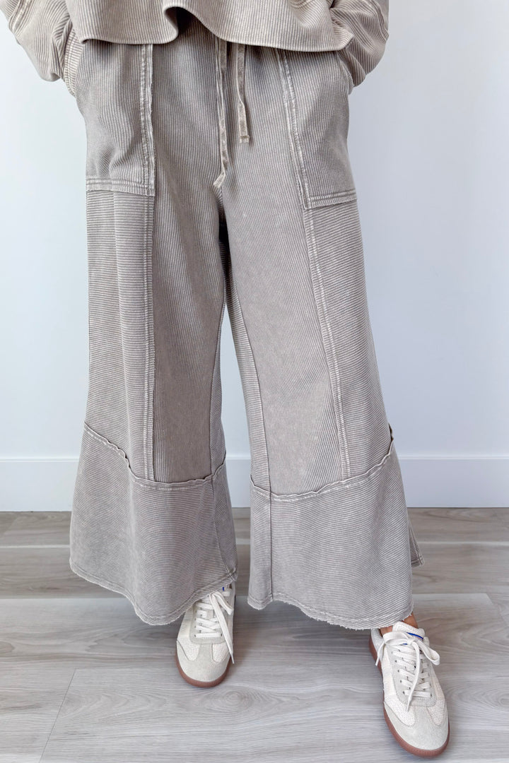 Crisp & Cozy Pant