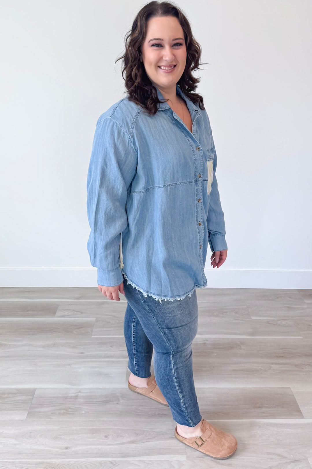 Staying Hopeful Top Curvy