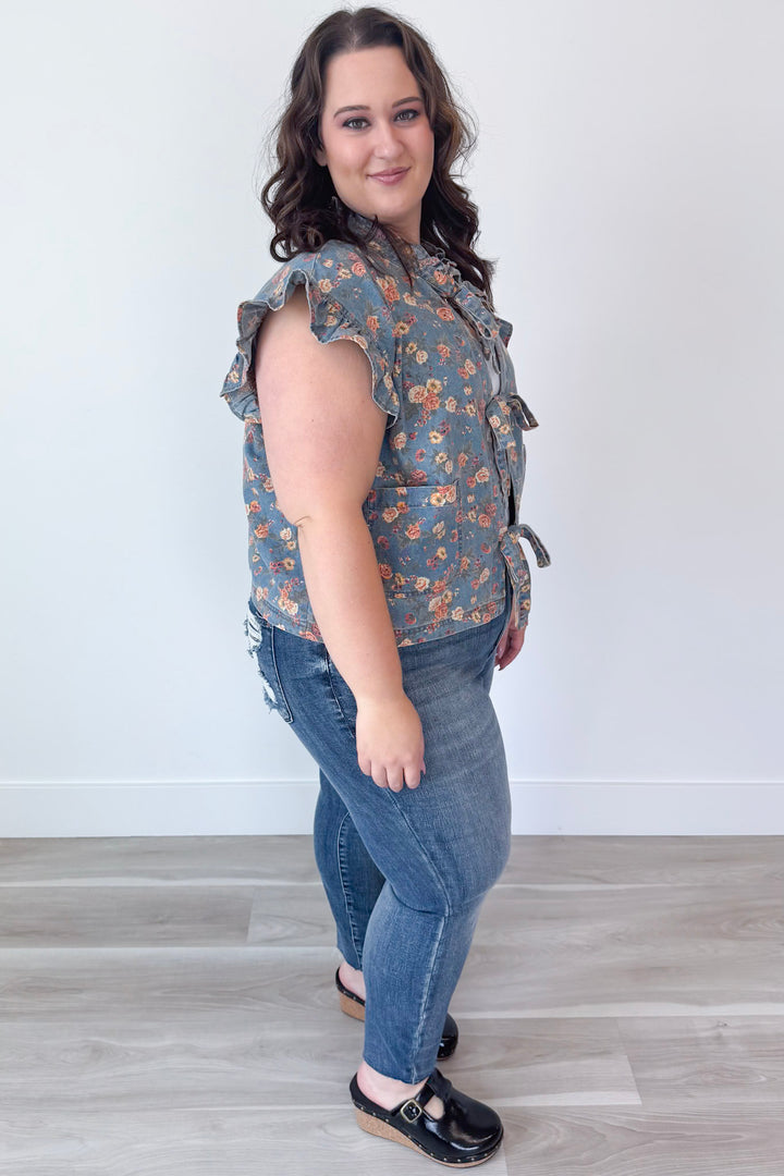 Garden Bliss Vest Curvy