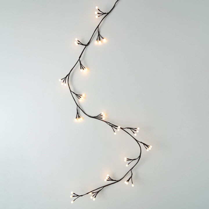 Cluster Lighted Garland