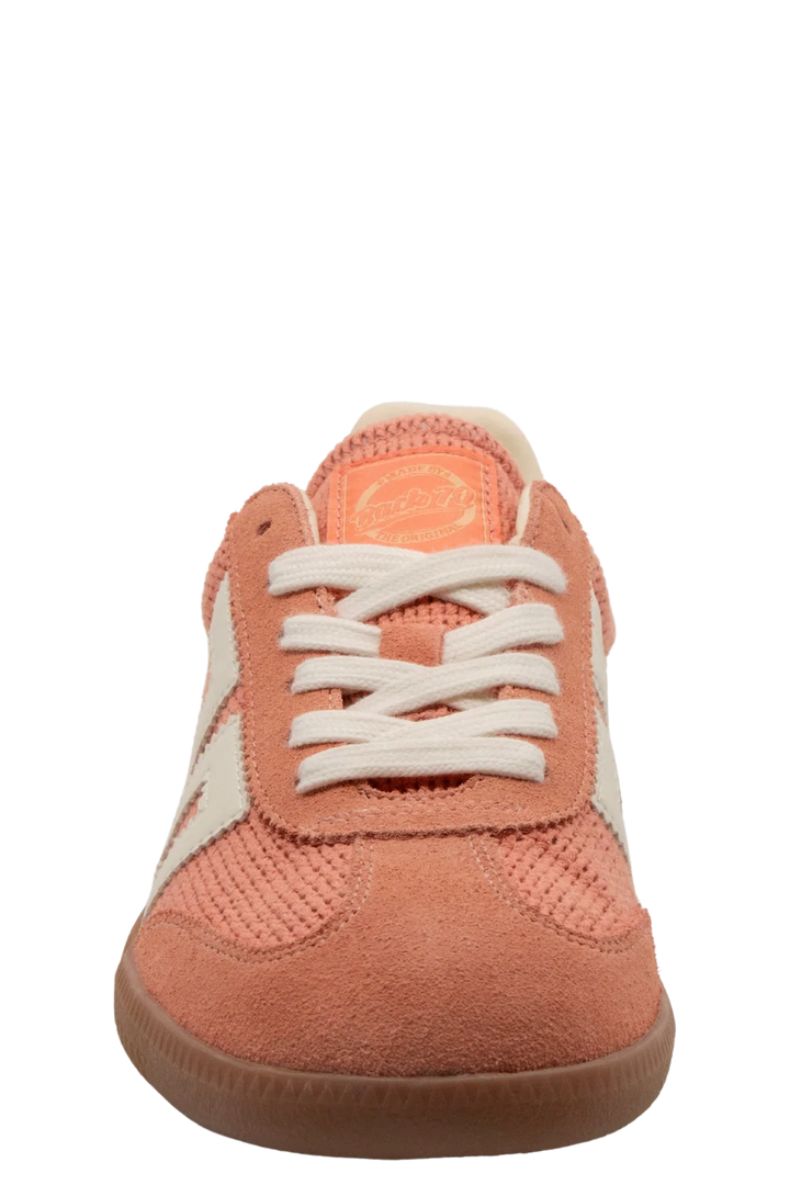 Back 70 Ghost C26 Sneaker