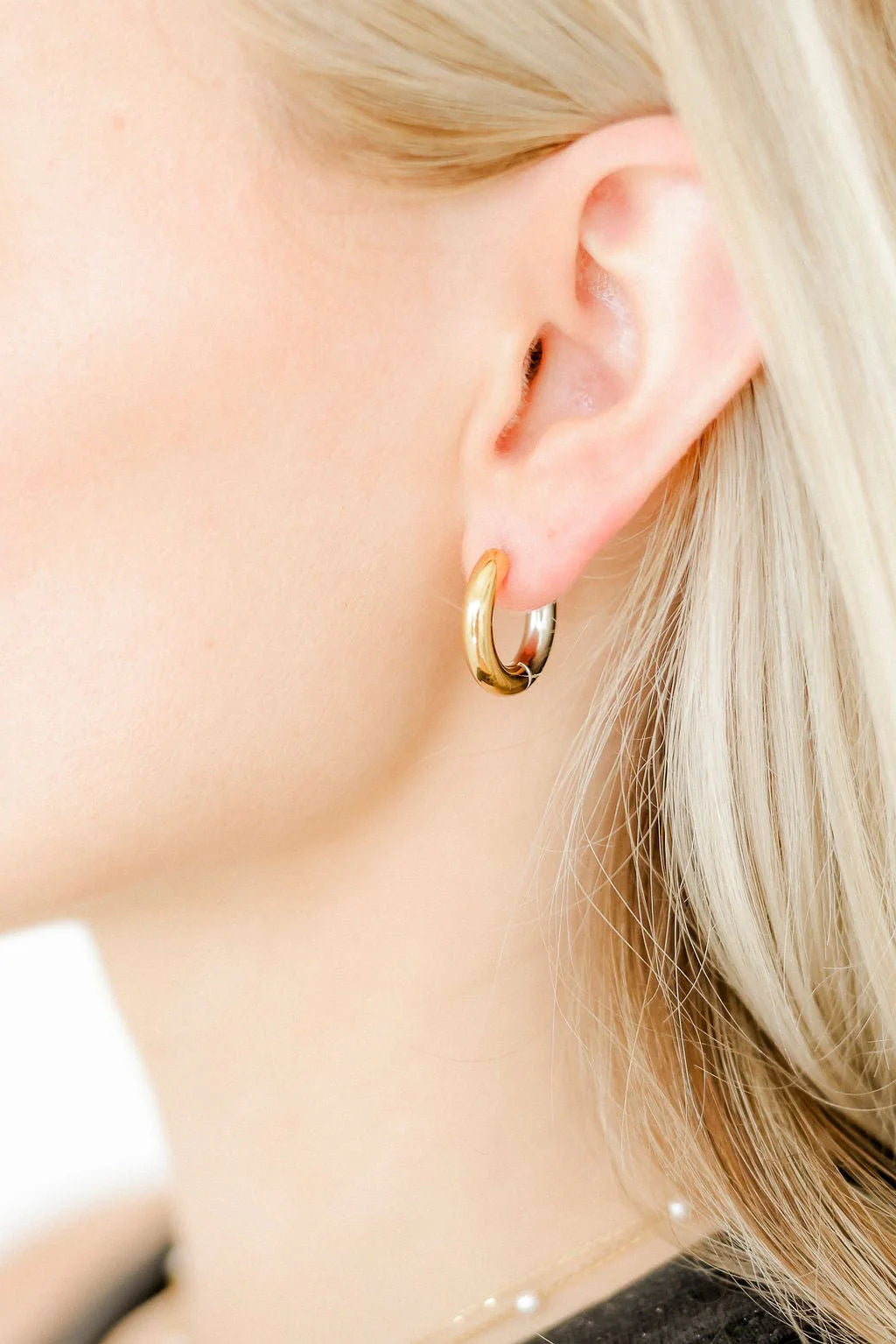 12mm Scarlett Huggie Hoops
