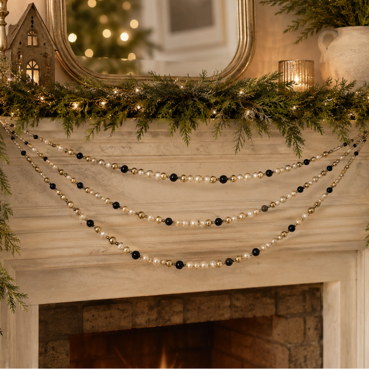 Black White & Pearl Swag Garland