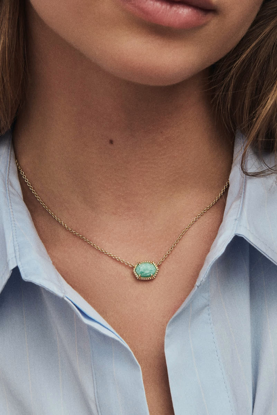 Kendra Scott Daphne Frame Short Pendant Necklace