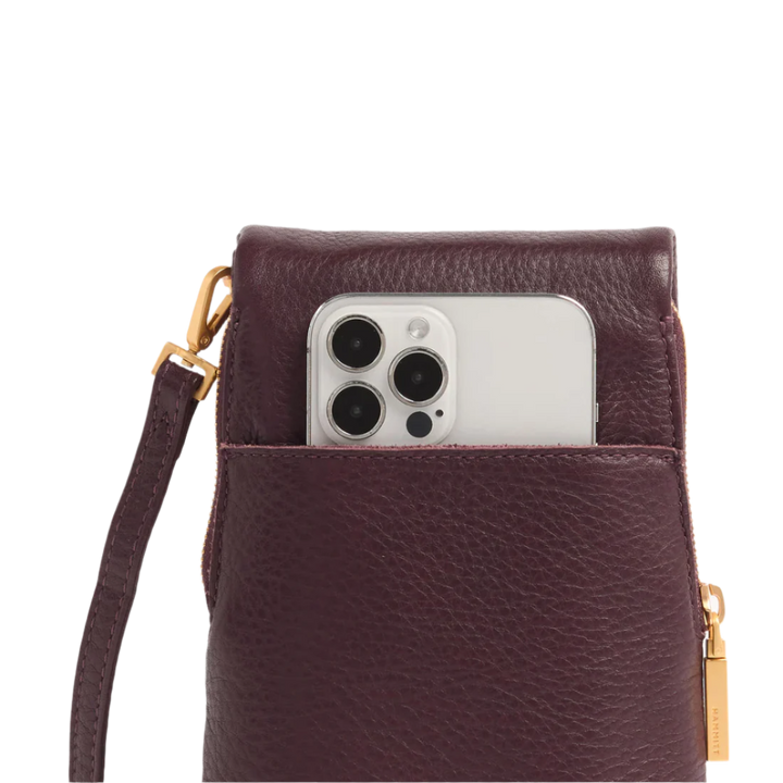 Hammitt Vip Mobile - Cabernet Pebble/Brushed Gold