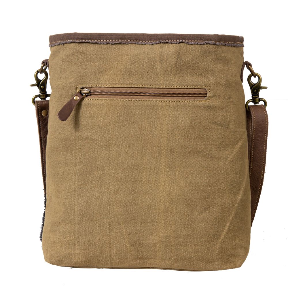 Myra - Vintage Adventurer Shoulder Bag