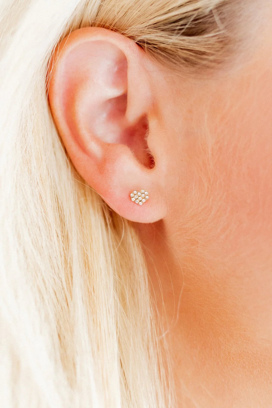 Leo Clear Studs